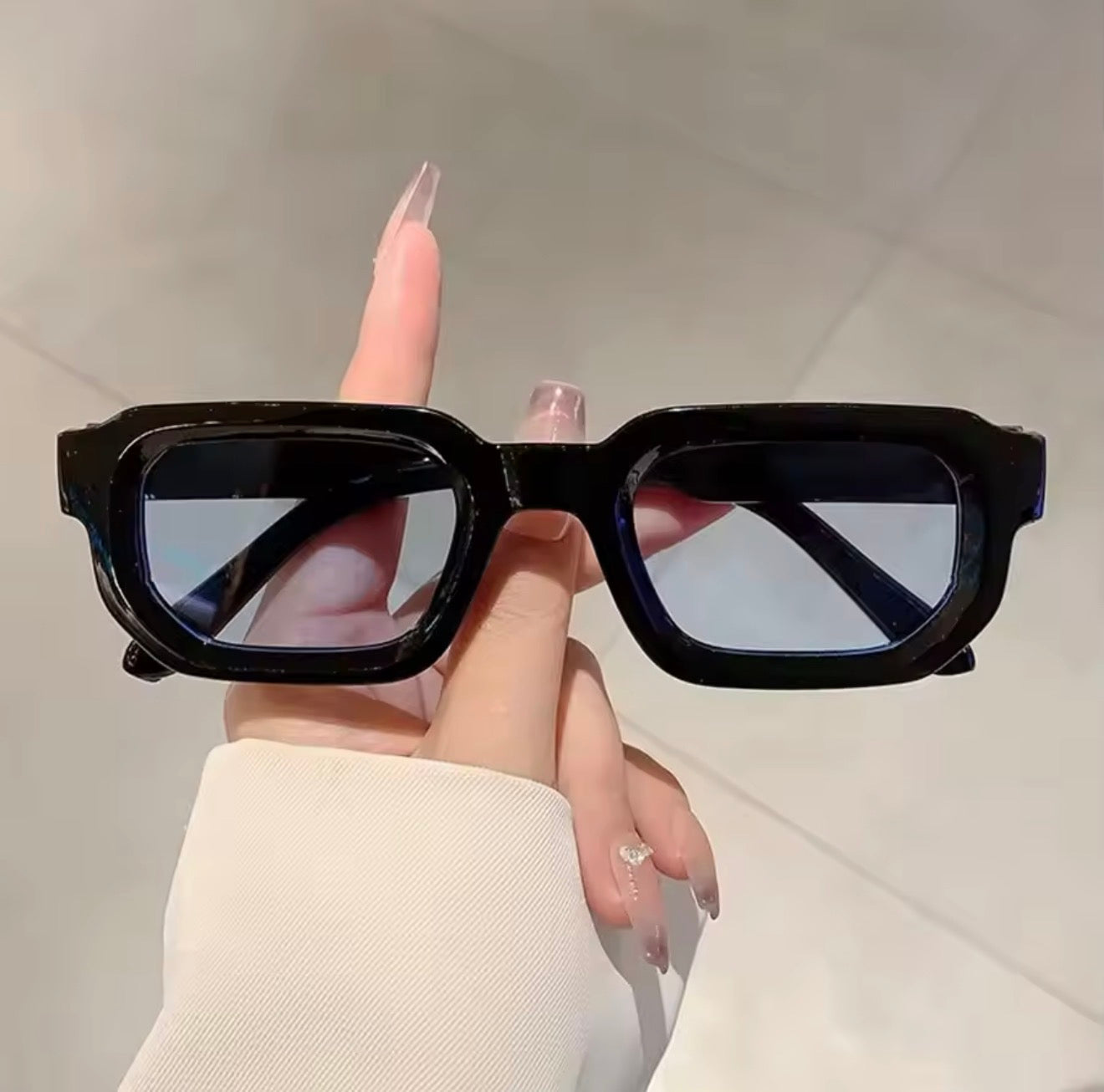 Retro Rectangle Sunglasses | UV400 Protection | Unisex — BESTSELLERZZ